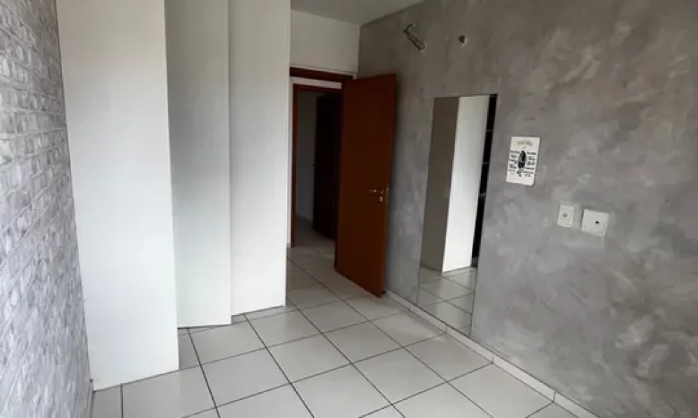 0004-586568605393581