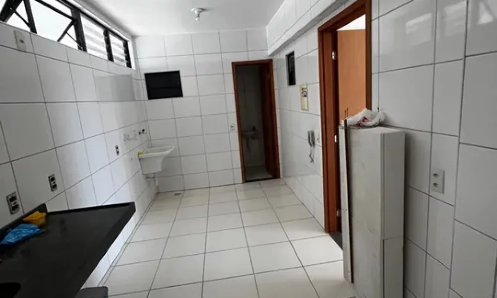 0004-601528363604381